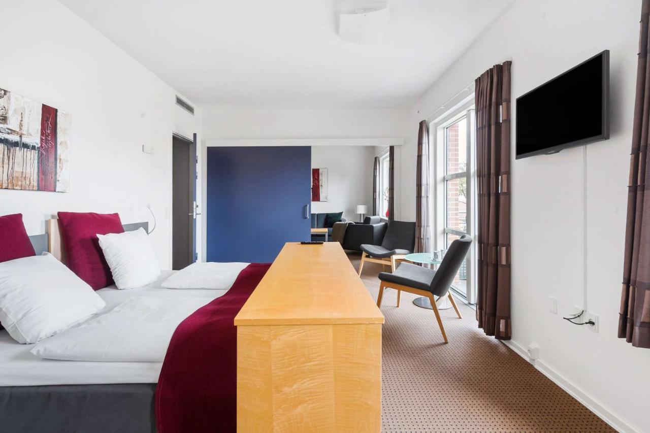 Hotel Western